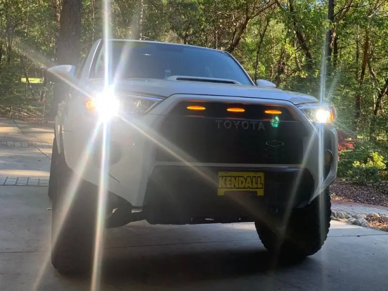 Cali Raised Raptor-Style Led Grille Light Kit – Amber, For 2014–2024 Toyota 4Runner 1